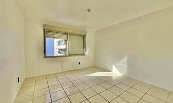 Imagem 7: Apartamento 2 Dormitórios + dependência no centro!!