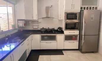 Imagem 6: Sobrado 260 m² 3 Suítes Plenas Piscina Aquecida Portal do Sol I R$ 1.690.000