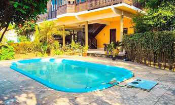 Imagem 4: Maravilhosa Casa no Araçagy com Descida para Praia