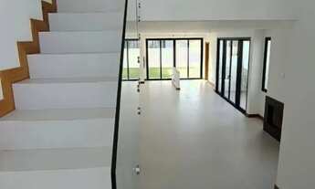 Imagem 6: Casa com 3 dormitórios perto da praia no Campeche!