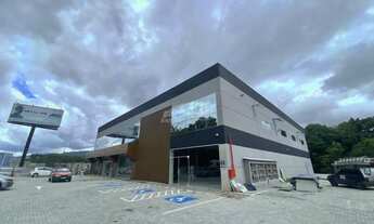 Imagem 2: Novo Centro Comercial localizado no bairro Itoupava Central, em localização privilegiada!