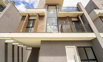 Imagem 2: Sobrado com 3 quartos à venda, 136 m² - Água Verde, Curitiba/PR