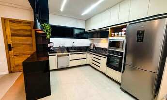 Imagem 4: Sobrado para venda tem 111 metros quadrados com 3 quartos em Cidade Jardim - Caraguatatuba