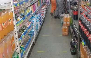 Imagem 2: Mercado de esquina em Guarulhos. Ref; 2856