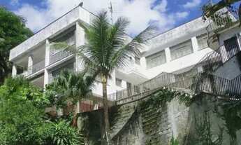 Imagem 6: Mansão na reserva natural no meio de Niterói na Serra de Tiririca