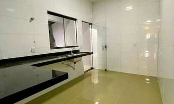 Imagem 2: Casa com 03 quartos no Jd. das Oliveiras em Senador Canedo