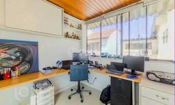 Imagem 7: Duplex para venda tem 129 metros quadrados com 2 quartos em Petrópolis - Porto Alegre - RS