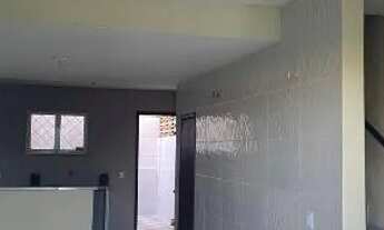 Imagem 5: Casa duplex em condomínio com piscina