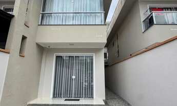 Imagem: SOBRADO COM PÁTIO - 02 DORM. - MOBILIADO