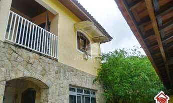 Imagem: SOBRADO C/ 4 DORMS. CHURRASQUEIRA, FORNO