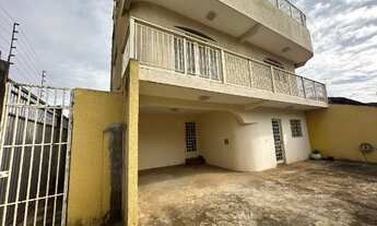 Imagem 3: Vendo Sobrado de Esquina Qd 101 de 2 Pavimentos c/ 5 qts, 6 vagas de garagem!