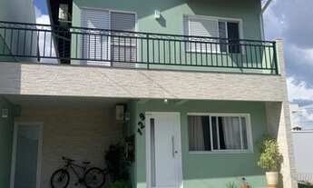 Imagem: Linda Casa à venda no Condominio Villagio