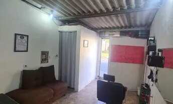 Imagem 2: Vendo troco casa com salão comercial