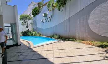 Imagem 7: Linda Casa com 4 Suites, area de lazer com piscina e churrasqueira no Alphaville Residenci
