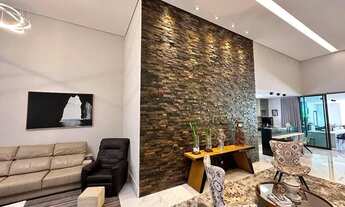 Imagem 3: Casa de condomínio para venda tem 400 metros quadrados com 4 quartos