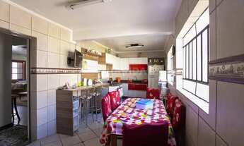 Imagem 4: Casa de 4 dormitórios mobiliada no bairro Vila Nova