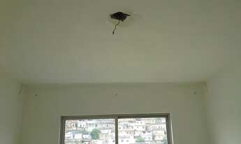 Imagem 5: Vende e Aluga Apartamento 02 quartos em Vila Kosmos/RJ