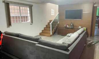 Imagem: Casa a venda, 3 dorms sendo 1 suite, garagem