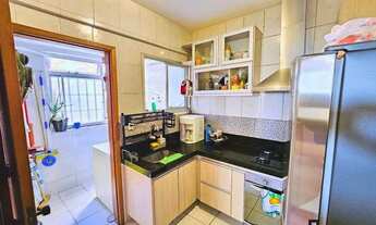 Imagem 2: Apartamento com Armários Planejados - BH - Planalto - 2 Quartos (1 Suíte) - 1 Vaga