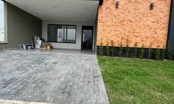 Imagem: Casa à Venda com 3 suítes no Condomínio