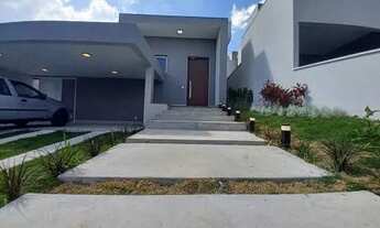 Imagem: Casa com 3 quartos à venda no Condomínio