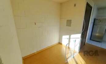 Imagem 2: Apartamento semimobiliado de 2 dormitórios no bairro Vila Nova