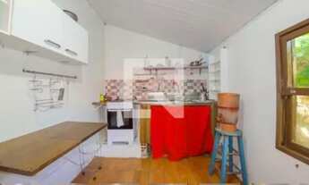 Imagem 2: Casa 1 quarto campeche com garagem , mobiliada, internet e agua 80m2 r$2100