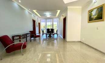 Imagem 3: Casa de condomínio para aluguel e venda possui 420 metros quadrados com 5 quartos