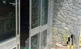 Imagem 5: Carangola - Casa Duplex com 03 Quartos sendo 01 Suite