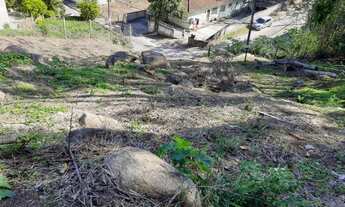 Imagem 2: Terrenos com 720 m2