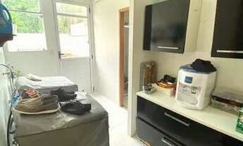 Imagem 4: Casa de condomínio para venda possui 242 metros quadrados com 3 quartos