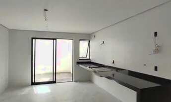 Imagem 5: Casa alto padrâo com 4 quartos sendo 3 suítes no Recreio