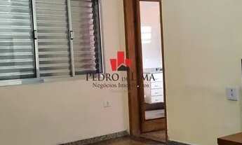 Imagem 3: Casa assobradada2 Casas e salão 4 Dormitórios , suíte e 3 Vagas na Penha