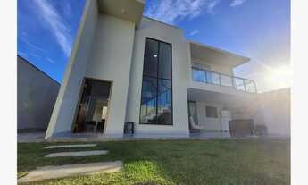 Imagem: Casa recém construída com 500m²