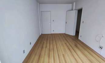 Imagem 2: Cód.: 1887 - More no coração da cidade, excelente 2 quartos a venda!