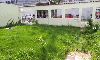 Imagem 3: Casa para aluguel tem 250 metros quadrados com 3 quartos em Goiabeiras - Vitória - ES