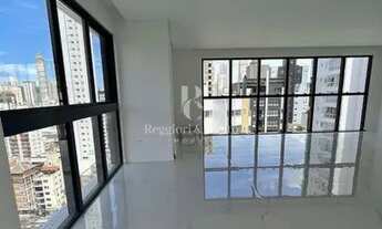 Imagem 3: Cobertura Duplex com Piscina Privativa no Centro de Balneário Camboriú