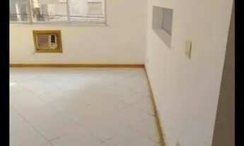 Imagem 2: Apartamento com 4 dormitórios à venda, 141 m² por R$ 750.000,00 - Boqueirão - Santos/SP