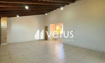 Imagem 4: Casa Sobrado Jardim Europa 320m² com 05 quartos - Uberlândia - MG