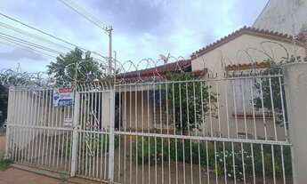 Imagem 3: Casa de Esquina com Potencial Comercial no Jardim Paulista Ribeirão Preto/SP