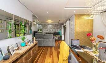 Imagem 2: Casa Residencial com 3 dormitórios, sendo 1 suíte, e 4 vagas de garagem no bairro Cavalhad