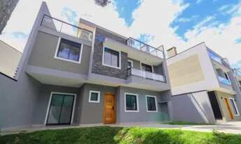 Imagem 2: Sobrado Alto Padrão em Condomínio Fechado - 177m² - 3 Quartos - Terraço com Churrasqueira