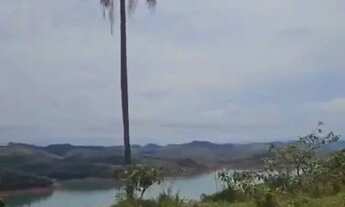 Imagem 3: Lindo terreno em Jacareí, em meio a natureza, pé na agua