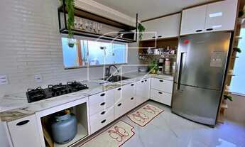 Imagem 5: Imóvel para venda possui 240 metros quadrados com 4 quartos em Muquiçaba - Guarapari - ES