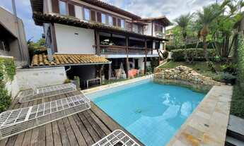 Imagem: Casa à venda, 6 quartos, 2 suítes, 6 vagas