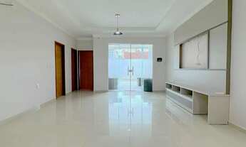 Imagem 5: Aluguel Duplex de Alto Padrão Residencial Tapajós, 230m², 4 suítes - Av Torquato Tapajos