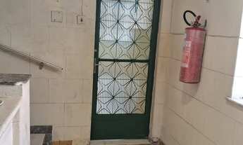 Imagem 2: TIJUCA = ALUGO EXCELENTE APARTAMENTO SALA, 2 QUARTOS NA RUA AMARAL, 135