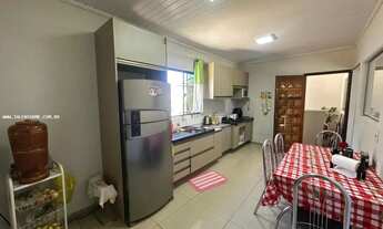 Imagem 3: Casa para Venda em Londrina, Jardim Campos Verdes, 2 dormitórios, 1 banheiro, 2 vagas