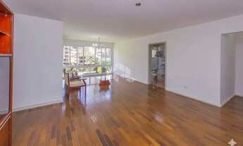 Imagem 2: Apartamento à venda, 3 dormitórios, 2 vagas - bairro Bela Vista - Porto Alegre/RS