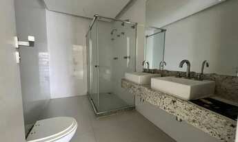Imagem 4: Apartamento Frontal mar, 348 m², 4 suites,piscina e 3vagas de garagem